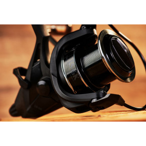LS 8K Baitfeeder Spinning Reel - NOVINKA 2021