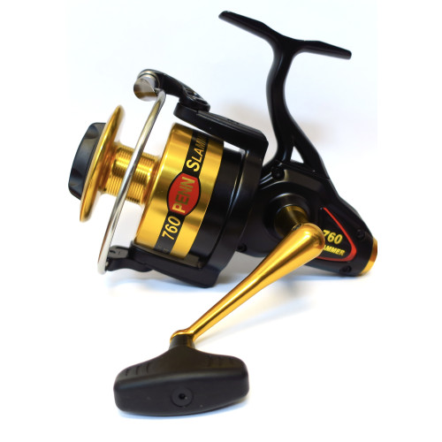 Naviják Penn Slammer Classic 760